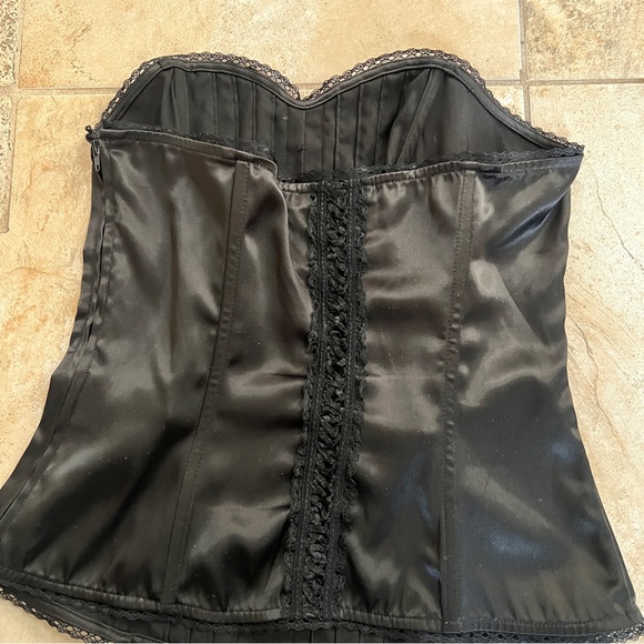 hot corset! Size 2 - small - Picture 5 of 7